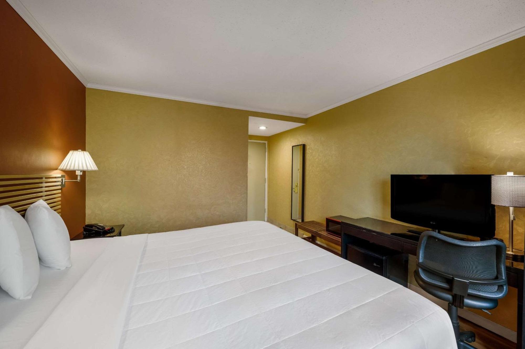 Quality Inn Jfk Airport Rockaway Blvd New York Eksteriør bilde