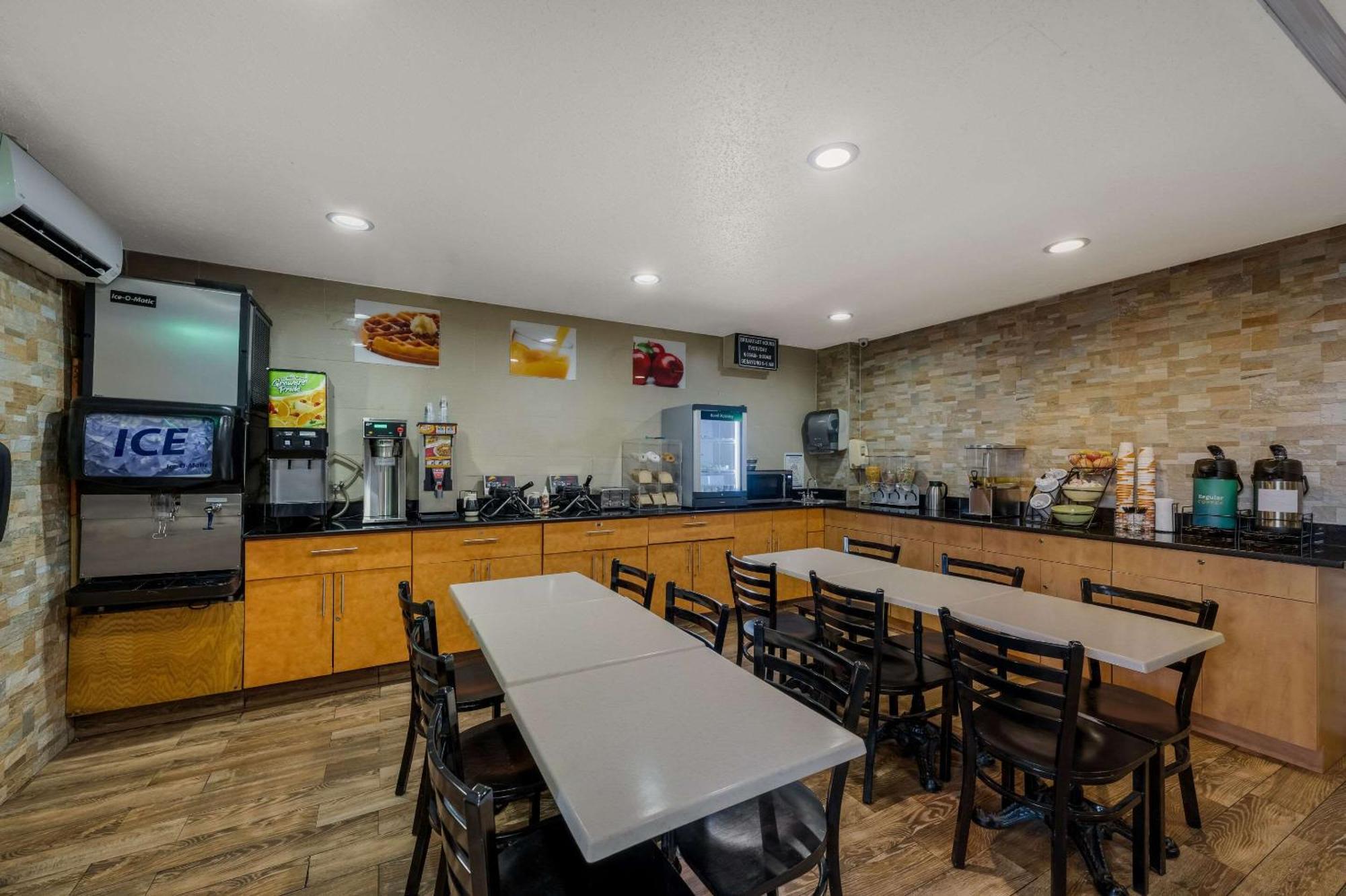 Quality Inn Jfk Airport Rockaway Blvd New York Eksteriør bilde
