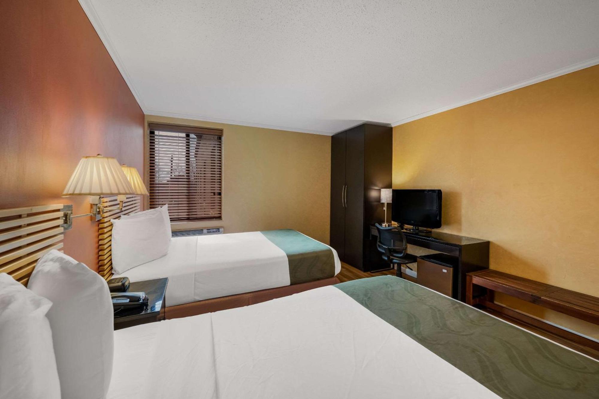 Quality Inn Jfk Airport Rockaway Blvd New York Eksteriør bilde