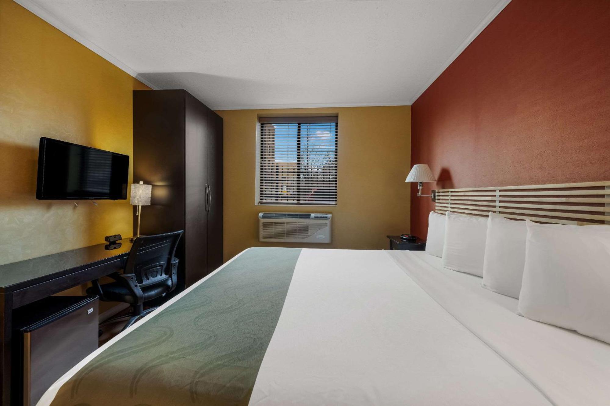 Quality Inn Jfk Airport Rockaway Blvd New York Eksteriør bilde